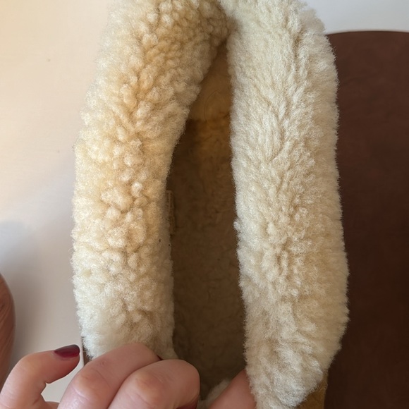 Ugg Grand Down Under Ankle Boots - Picture 7 of 9